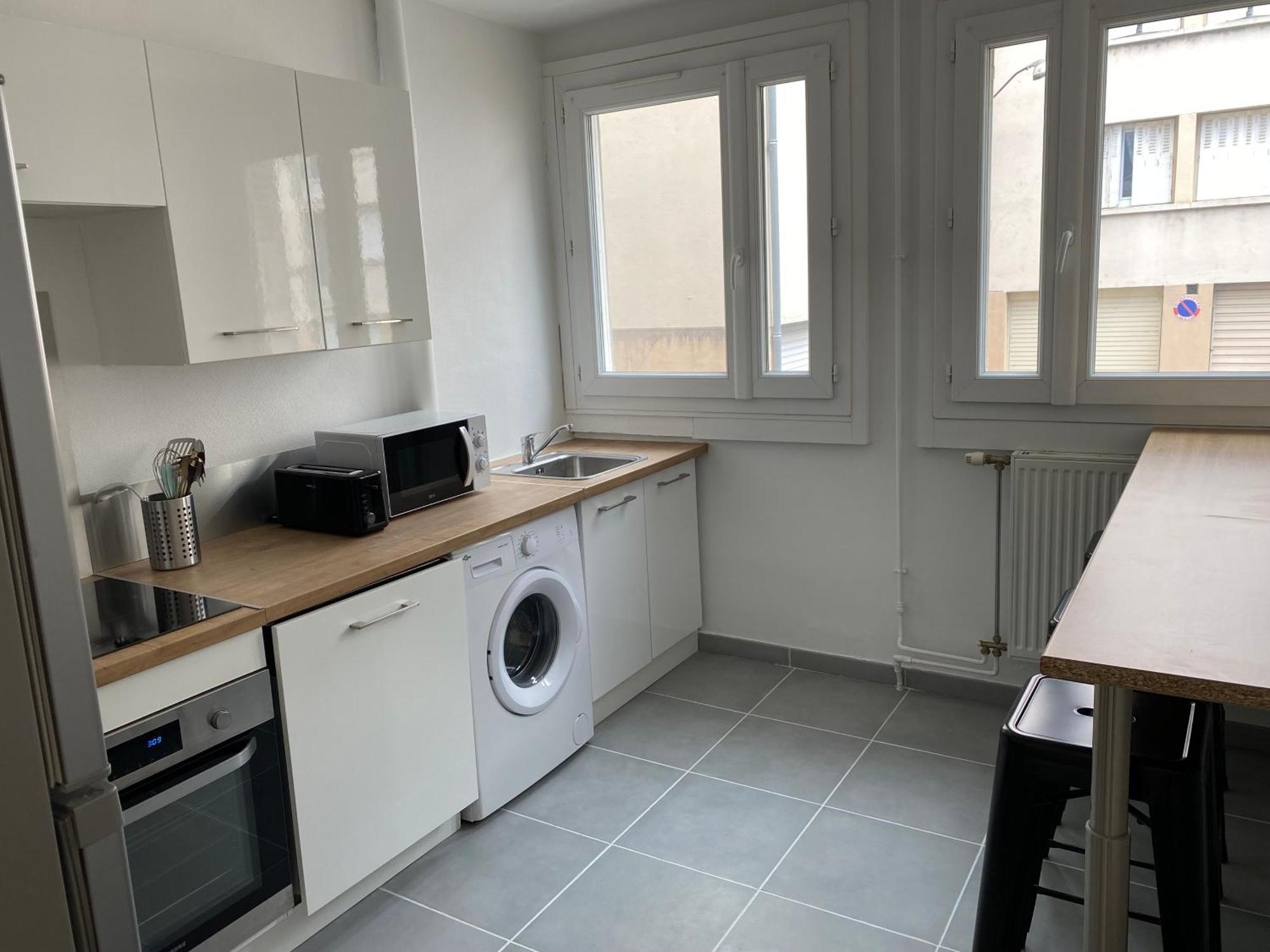 Superbe Appartement Au Bord De Vienne ลิมอจส์ ภายนอก รูปภาพ